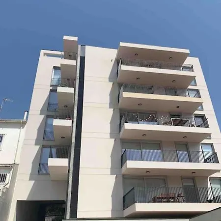 New Lux 2br Flat Free Parking Cedofeita 아파트 *